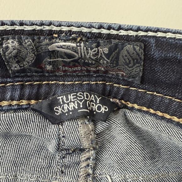 Silver Jeans Tuesday Skinny Crop Womens 27 Dark Wash Embroidered Stretch Denim - Picture 7 of 14